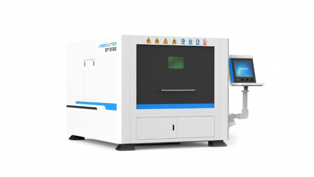 SF1313G-Fibre-Laser-Cutter-Side-View-UK-and-Ireland-A Fiber Laser / TITAN SF1313G